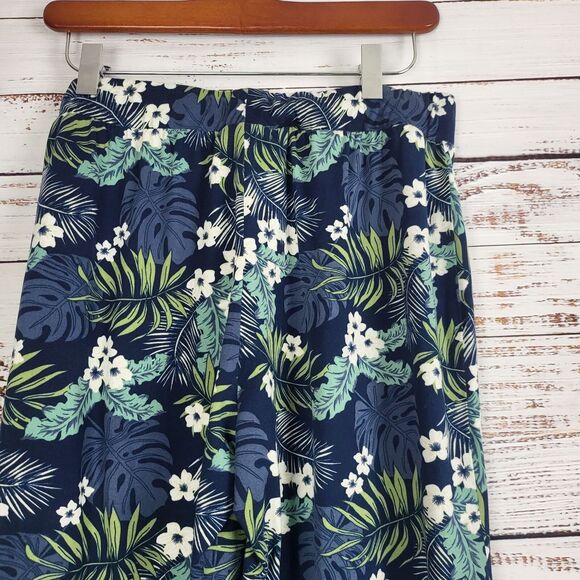 Tommy Bahama Pajama Capri M Womens Blue Tropical Print Soft Pull On Cuffed - Picture 6 of 7
